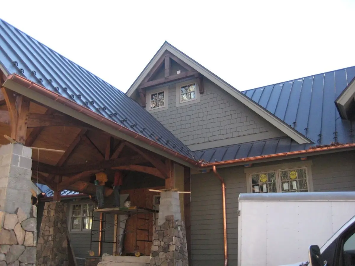 Craftsman Roofing team delivering quality roofing work in Elizabeth Park